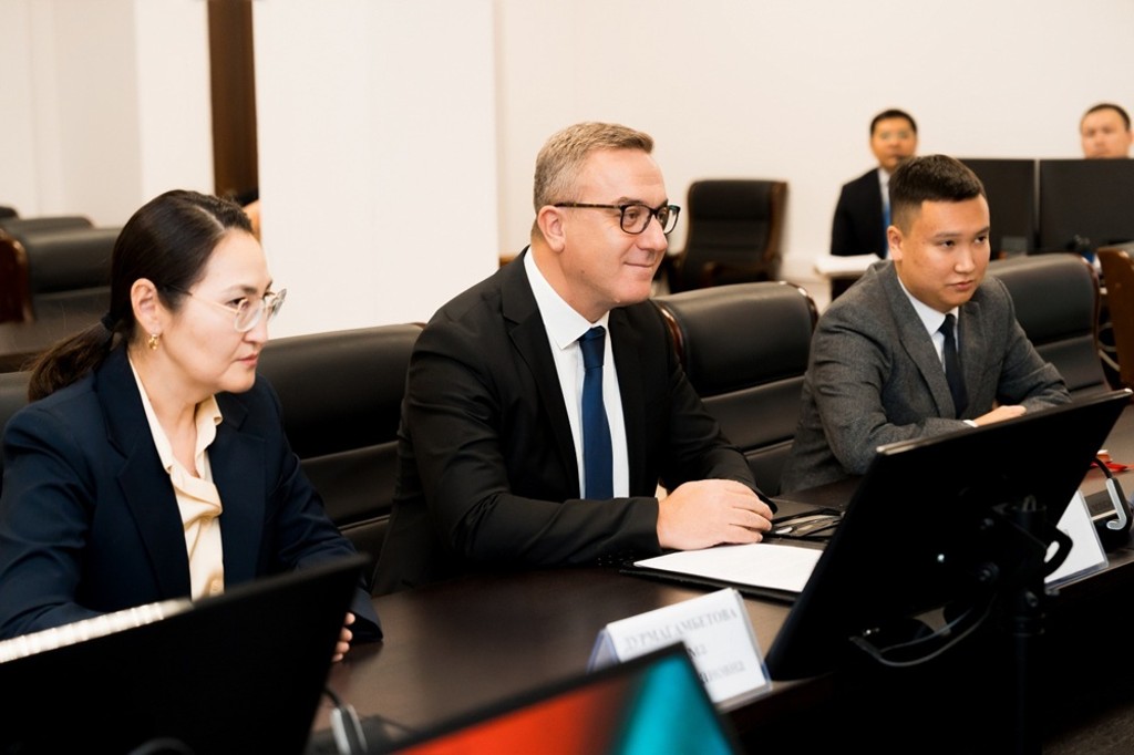 генеральный директор Coca-Cola Içecek Kazakhstan Вели Динчель