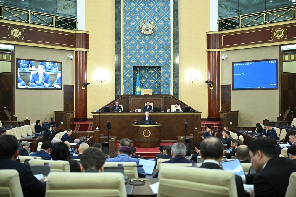 Почему конфликт вокруг Ирана стал темой для парламента Казахстана