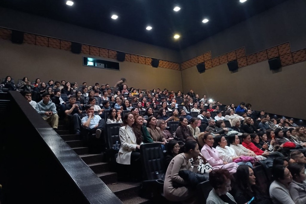 Премьера документального фильма «Аут» в Алматы