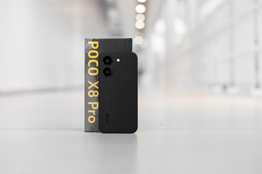 POCO X8 Pro