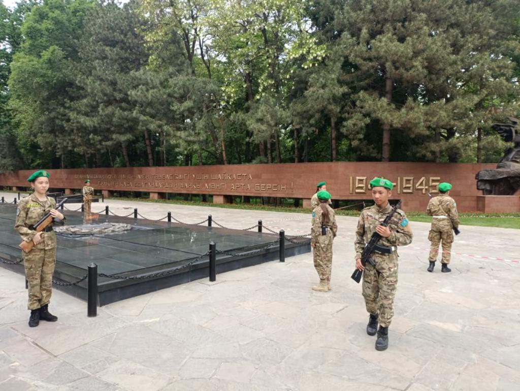 Караул у Вечного огня