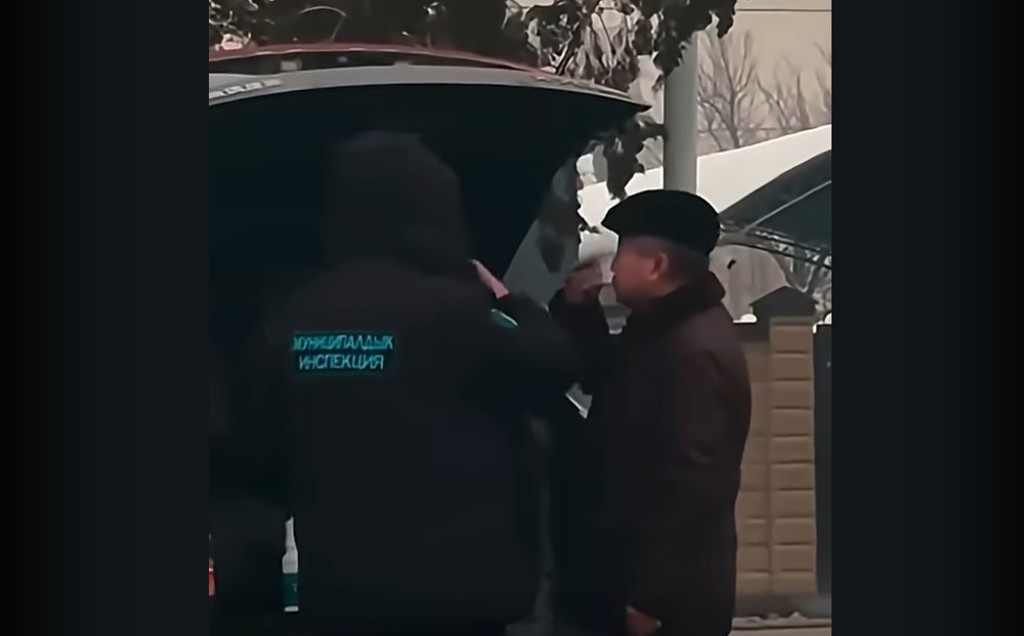  сотрудник Муниципальной инспекции Бишкека