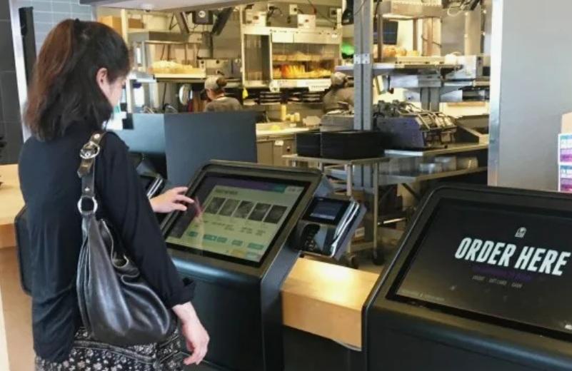 POS-терминал: профессии, которые исчезнут в Казахстане