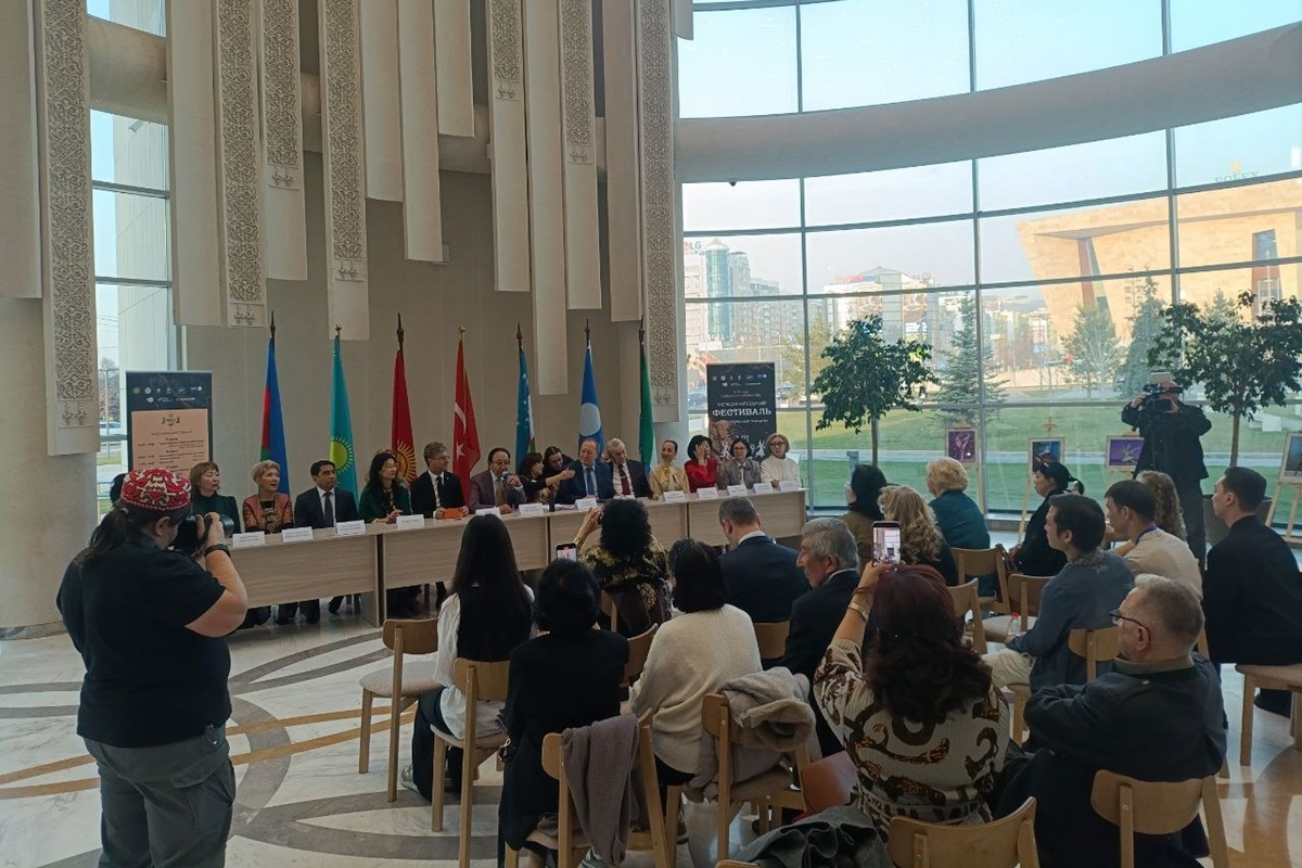 «ӨРЛЕУ. Эхо тюркских танцев»