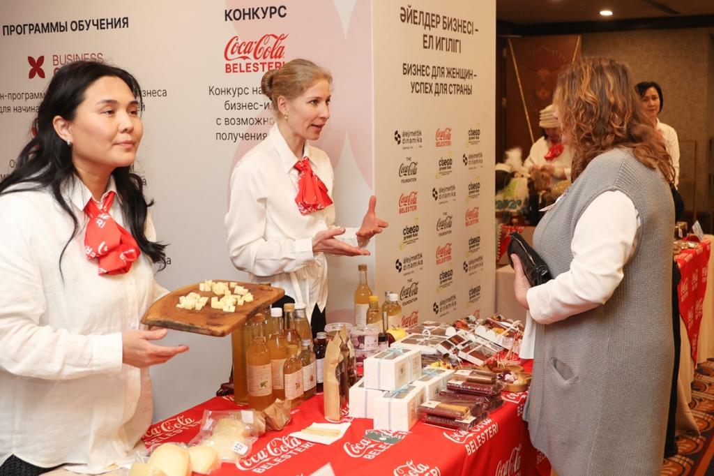 Участники социального проекта Coca-Cola Belesteri 