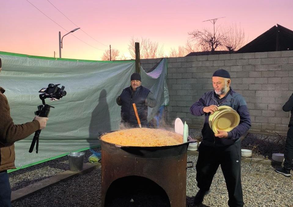 Приготовление плова для праздника